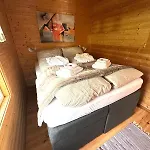 Cozy Forest Cabin In Lofoten Peaceful And Central
