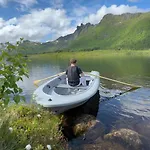Cozy Forest Cabin In Lofoten Peaceful And Central Ferienhaus *